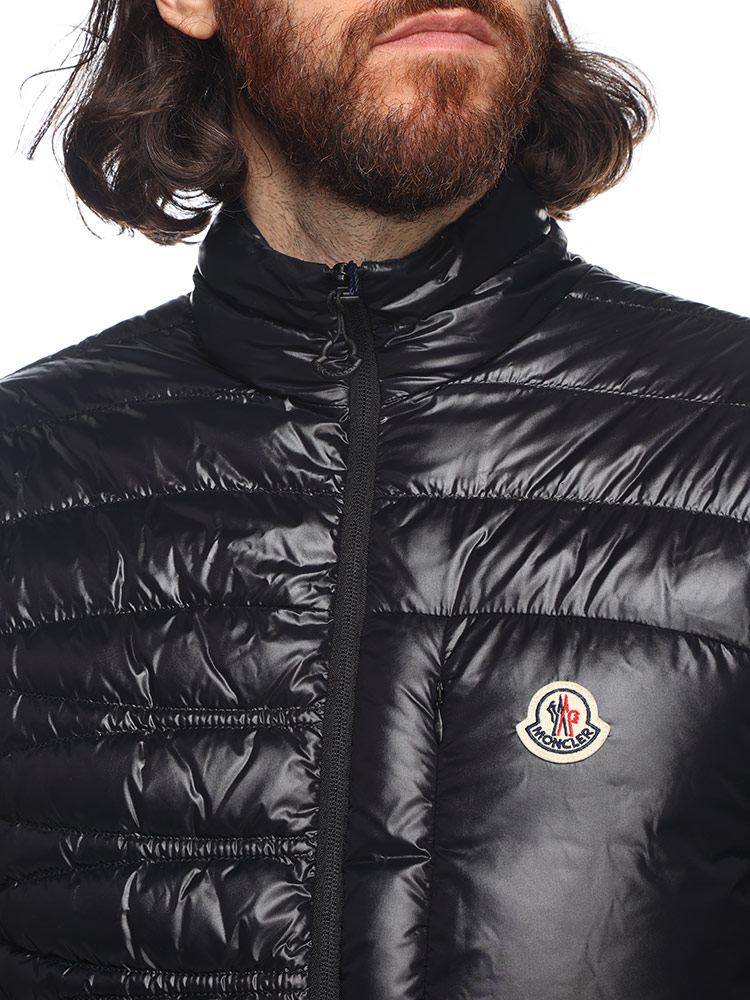 MONCLER（モンクレール） ライトダウンジャケット ナイロンラケ ジオ