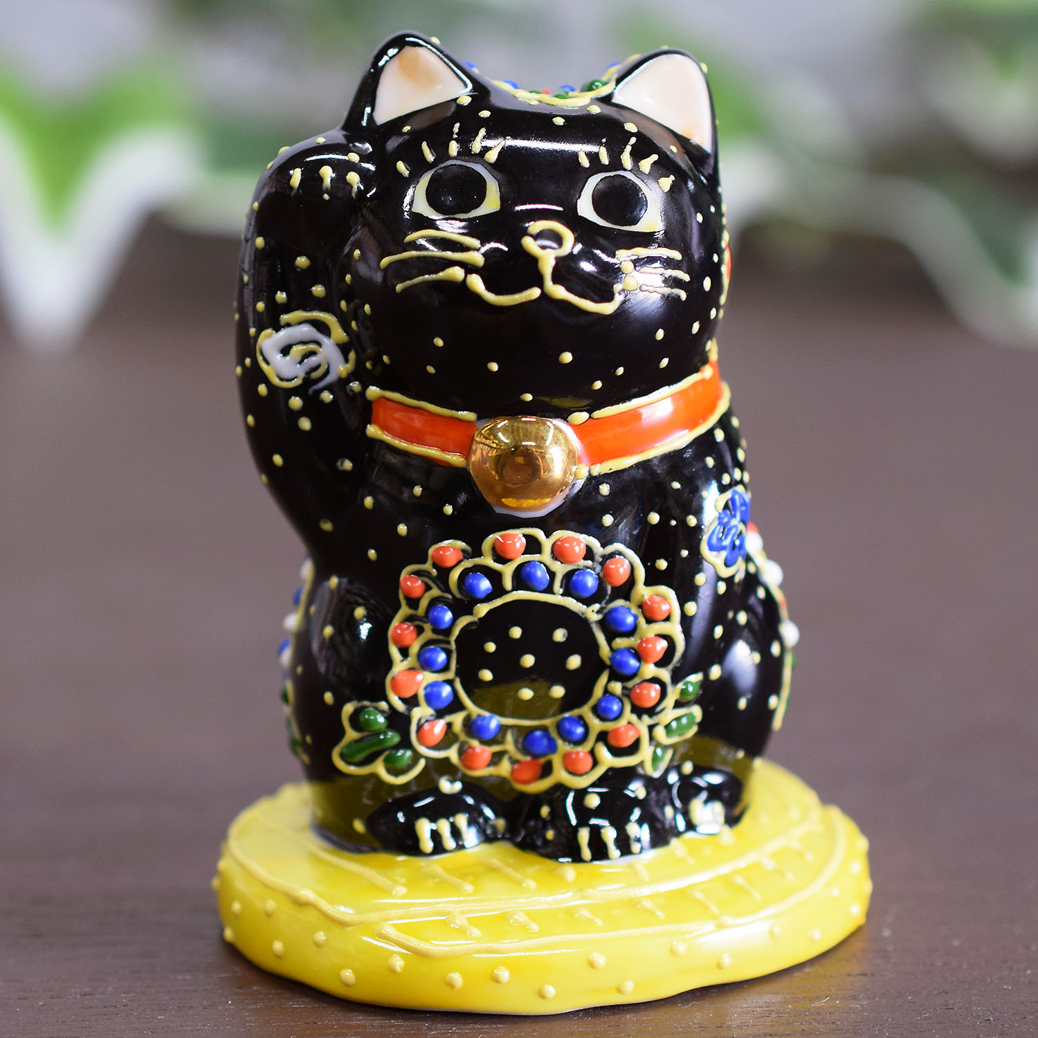 九谷焼 招き猫 置物 陶器 右手 小判乗り招き猫 風水 開運 商売繁盛