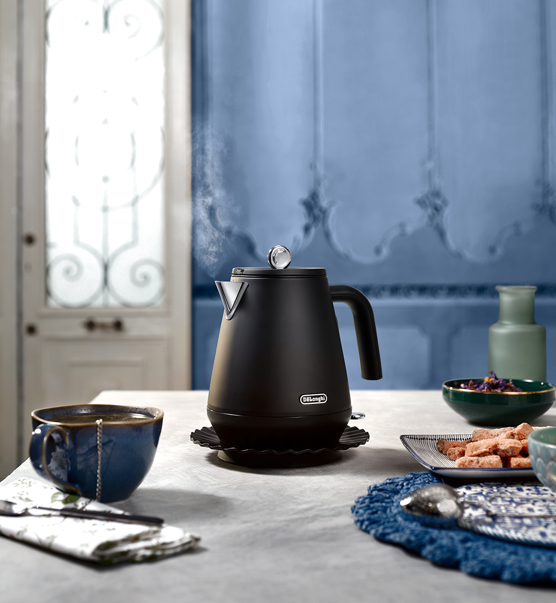 デロンギ（DeLonghi） 電気ケトル 販路限定品 エクレティカ 電気ケトル