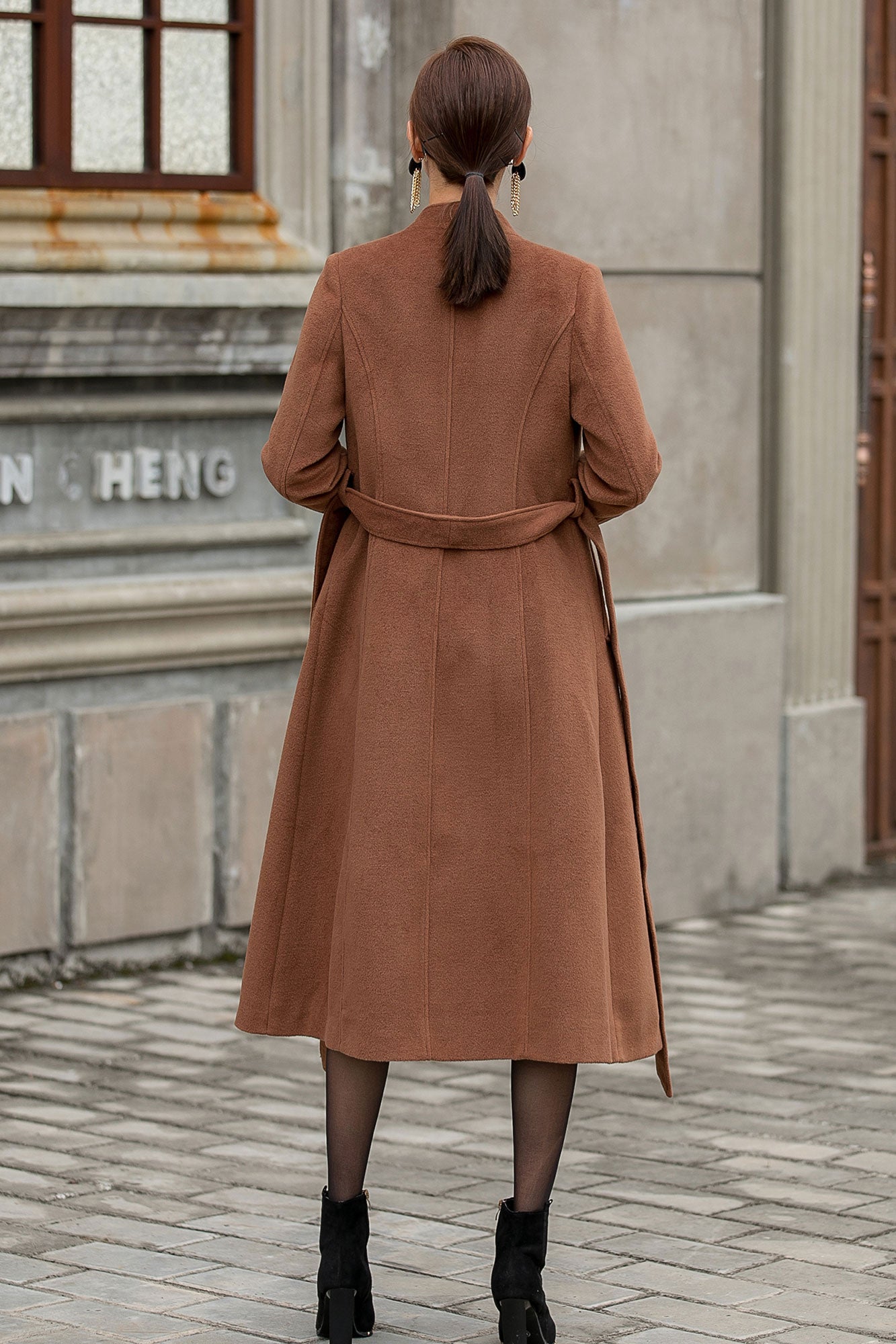 Camel Wool Coat – Handmade Stand Collar Winter Midi | Xiaolizi