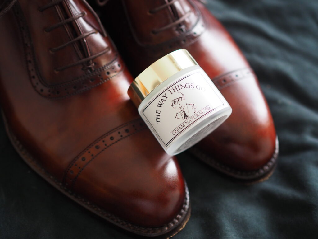 抜群の伸びと上品な輝き【TWTG：The Way Things Goの靴クリーム