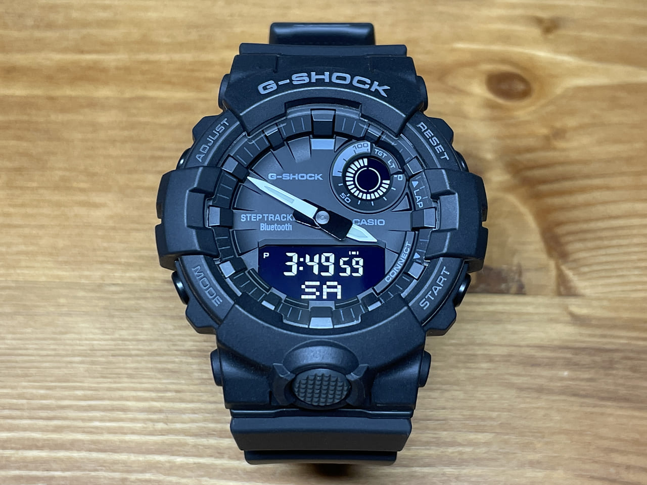 GBA-800-1AJF レビュー】軽量コンパクト！気軽に使えるアナログG-SHOCK