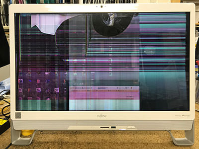 富士通 ESPRIMO FH52/U パソコンが倒れて画面が割れた修理 | パソコン