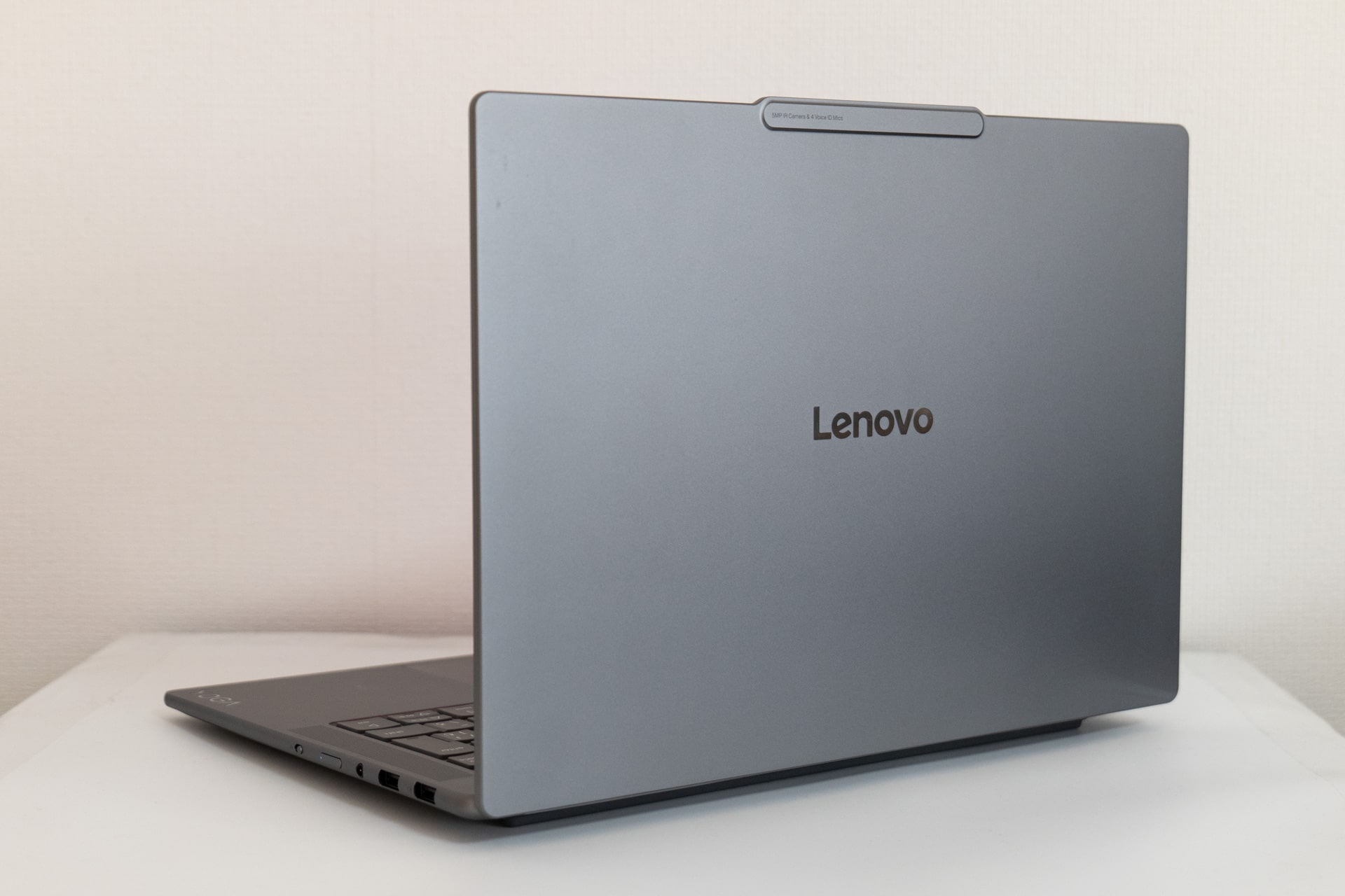 Yoga Pro 7i Gen 10 Aura Editionの実機レビュー：メリット