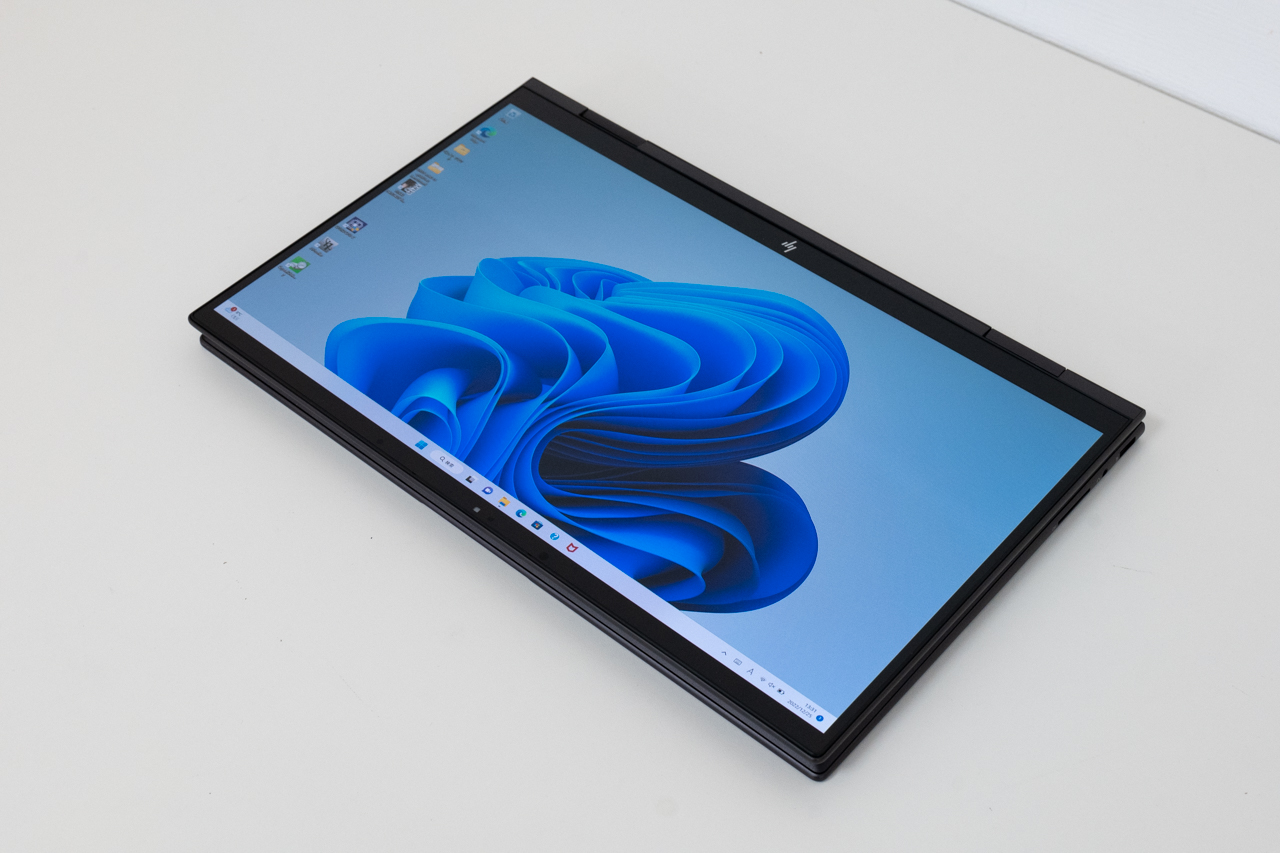 HP ENVY x360 15-ey0001AUの実機レビュー：メリット・デメリットと評価