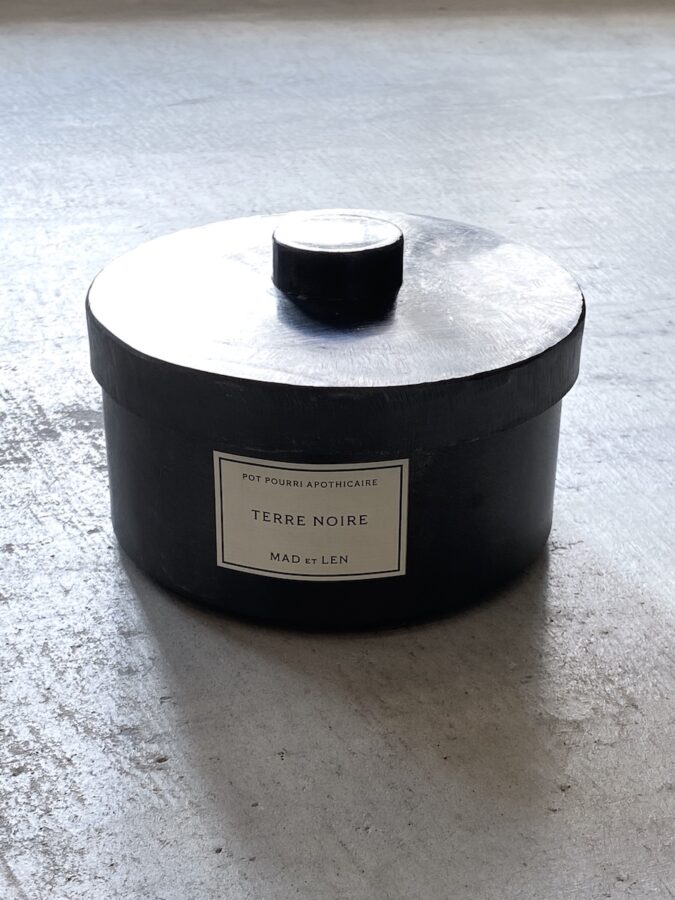 MAD et LeN / ポプリ アンバー：香りTERRE NOIRE(テレノワール) – six
