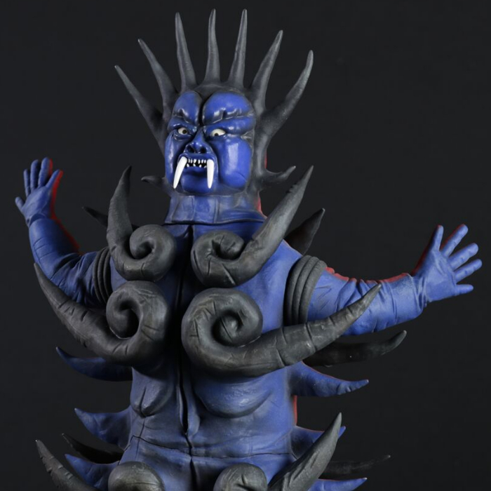 表裏一体の「二面凶悪怪獣」！「大怪獣シリーズ アシュラン」が少年