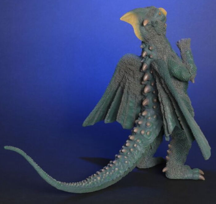 エクスプラスの［FAVORITE SCULPTORS LINE］で「ガッパ」飛来