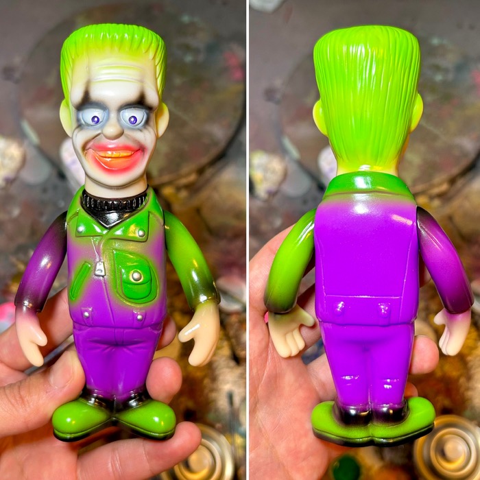 特撮 BlackBook Toy Nutty Freak 特撮 BlackBook Toy Nutty Freak 特撮