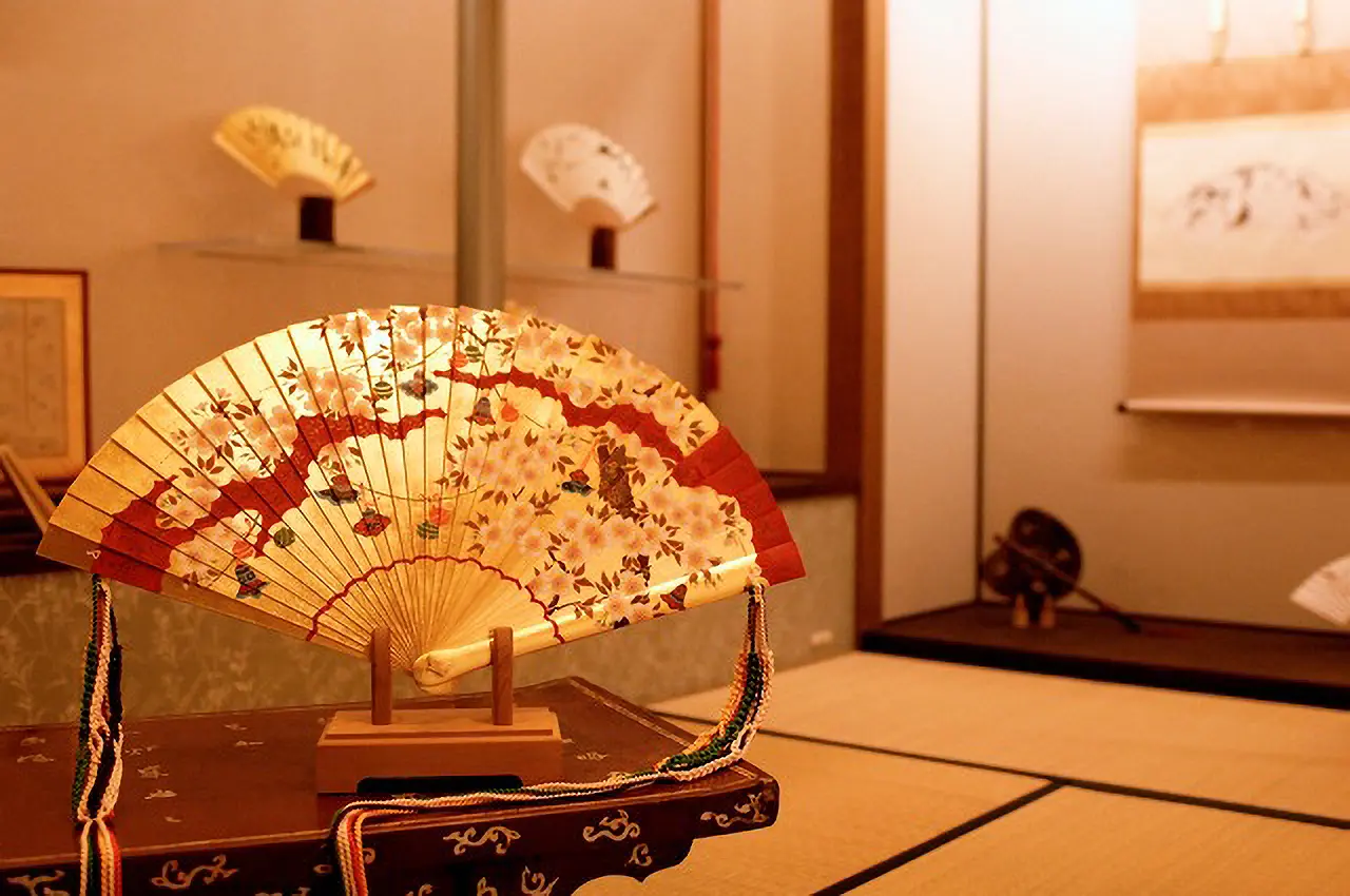 扇子宮脇賣扇庵が見つめる“美” | 総合美 | エルビュー 公式WEBマガジン