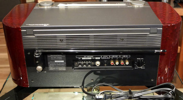 SONY Celebrity D-3000: オーディオショップ店長の日記