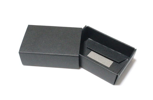 スリーブ箱-クラフト黒ボール-W62D42H20（10箱入） / スリーブ箱の