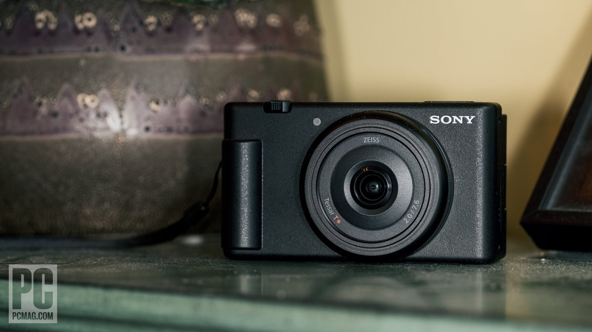 Sony ZV-1F - Review 2023 - PCMag Middle East