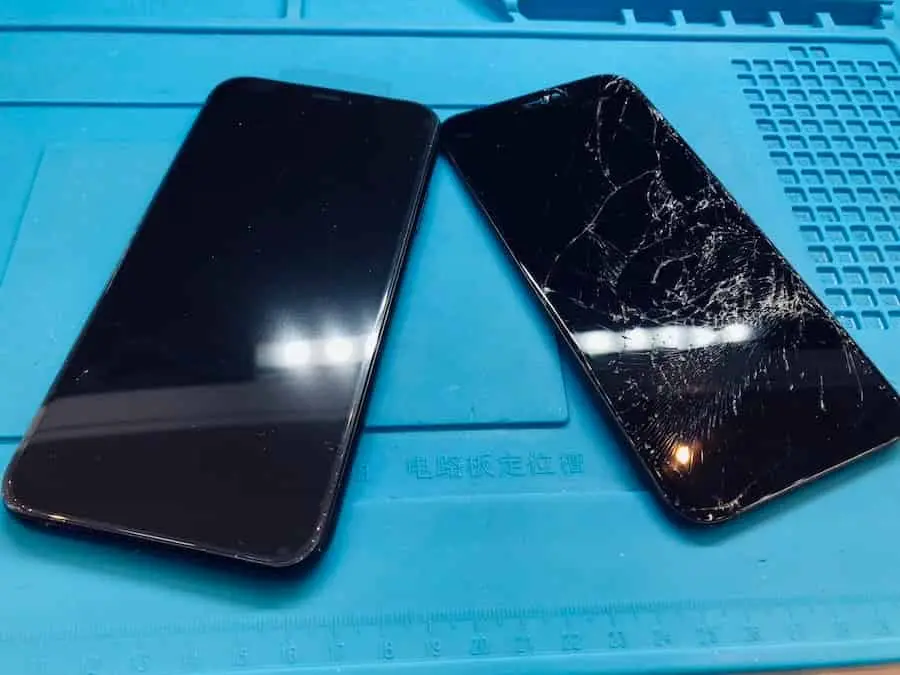 iPhoneXの画面修理、割れたまま使っていると… | お近くのiPhone修理