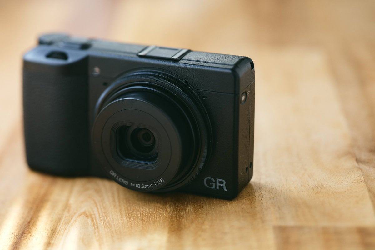プロカメラマンが絶賛したデジカメ「RICOH GR III」】最強のスナップ