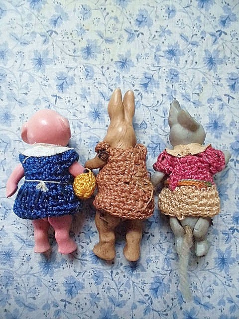 ビスクの動物 うさぎ 豚 ねずみ ヘルトヴィヒ アンティークドール