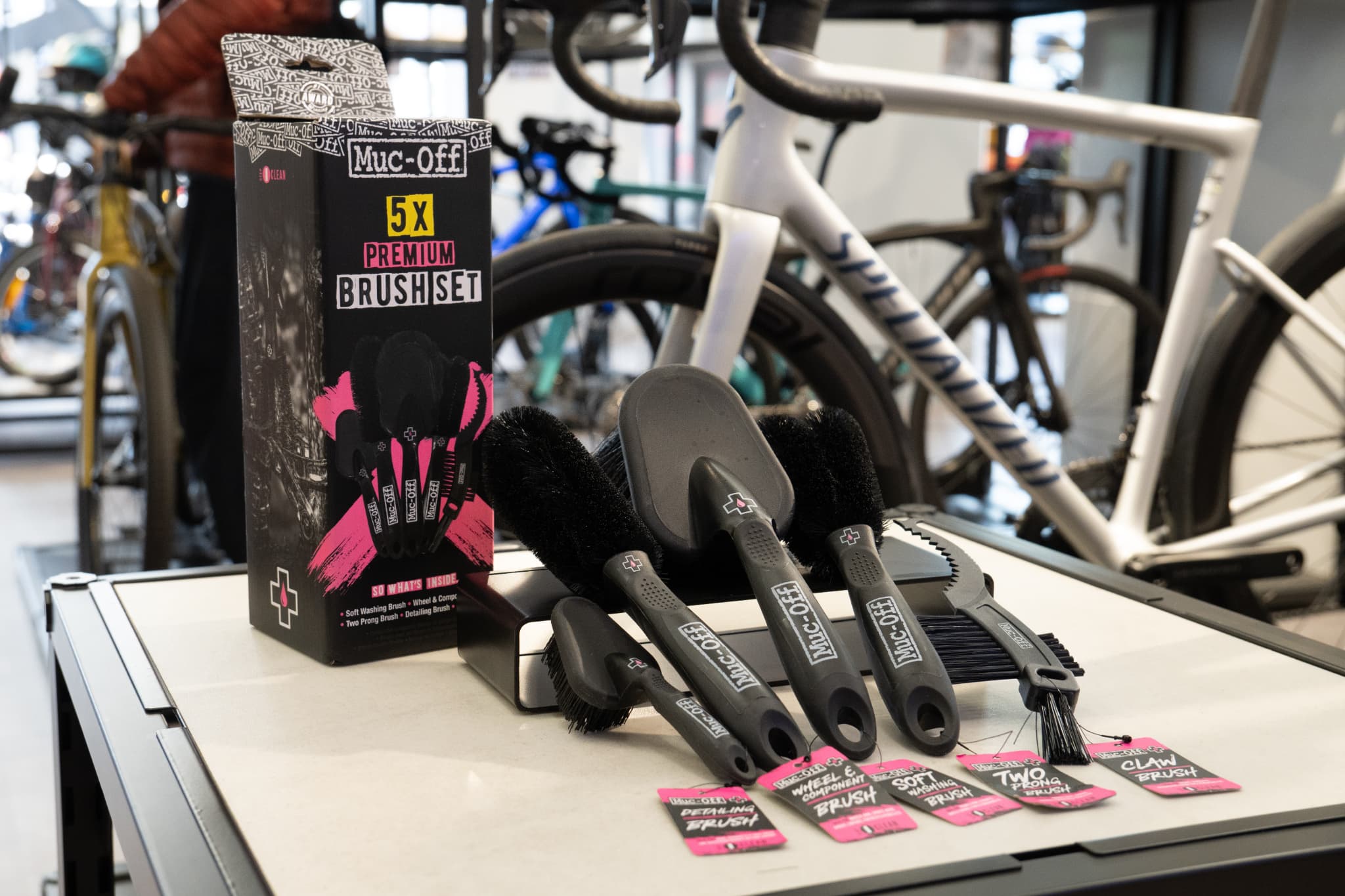 Muc-Offのブラシセットで愛車をキレイに保ちましょう