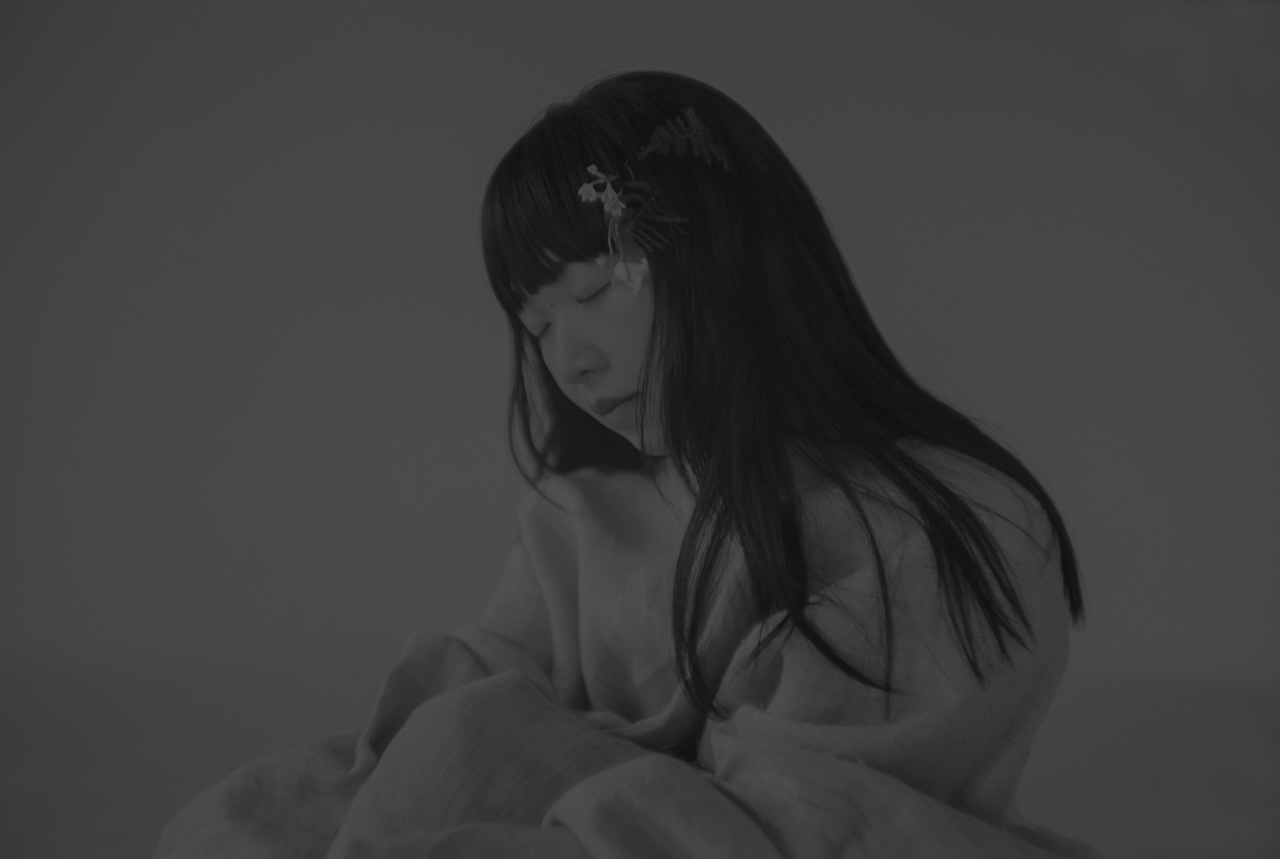 青葉市子、デビュー15周年公演のライブ・アルバム&ライブ映像が配信