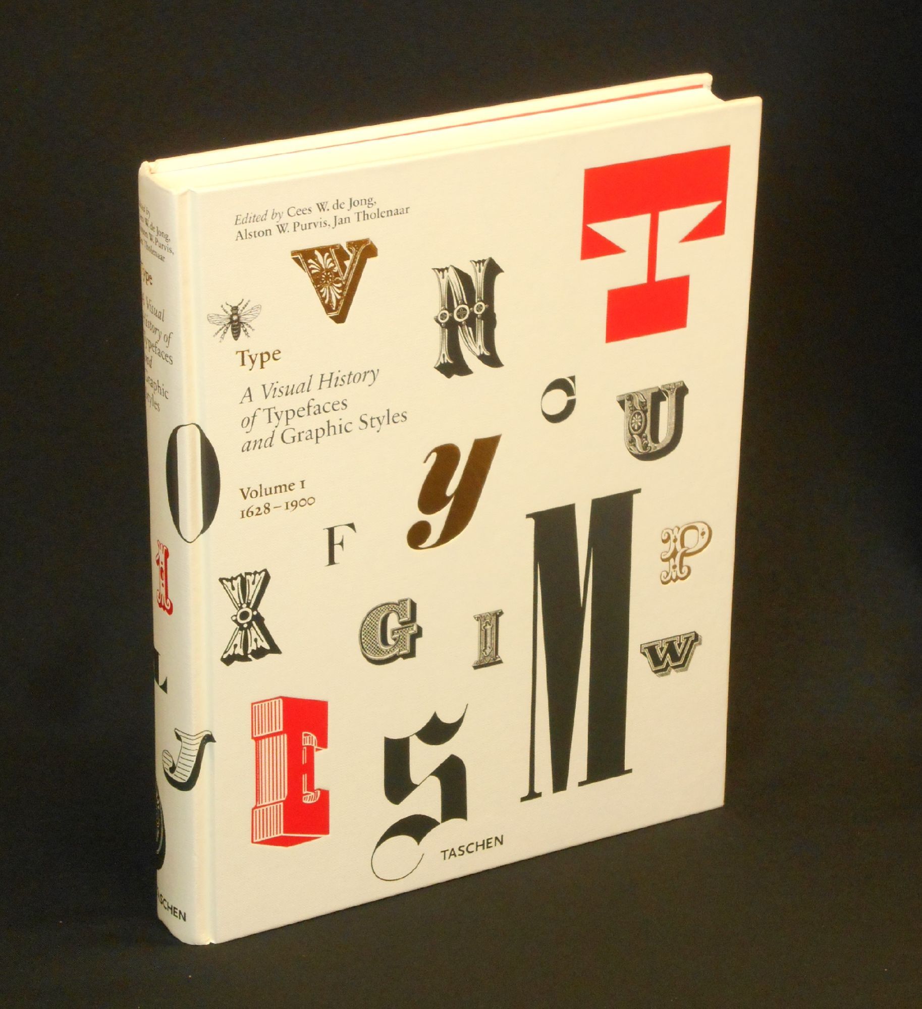 Type: A Visual History of Typefaces and Graphic Styles; Volume I