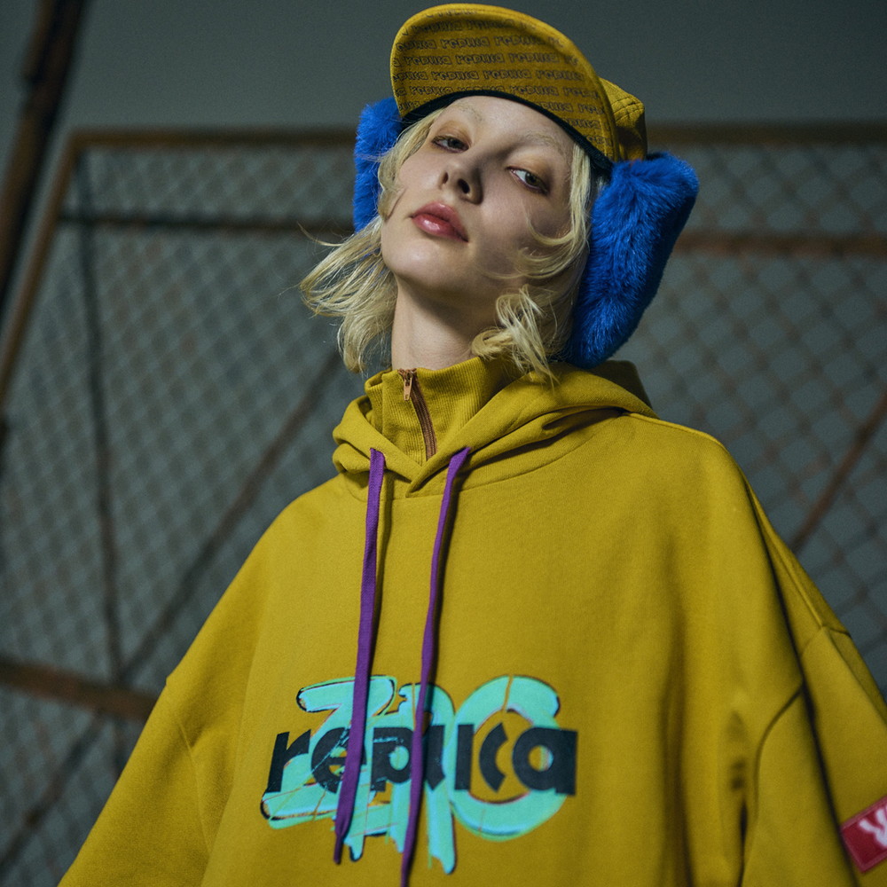 商品詳細ページ | Vaundy ONLINE STORE | Logo Hoodie “replica ZERO