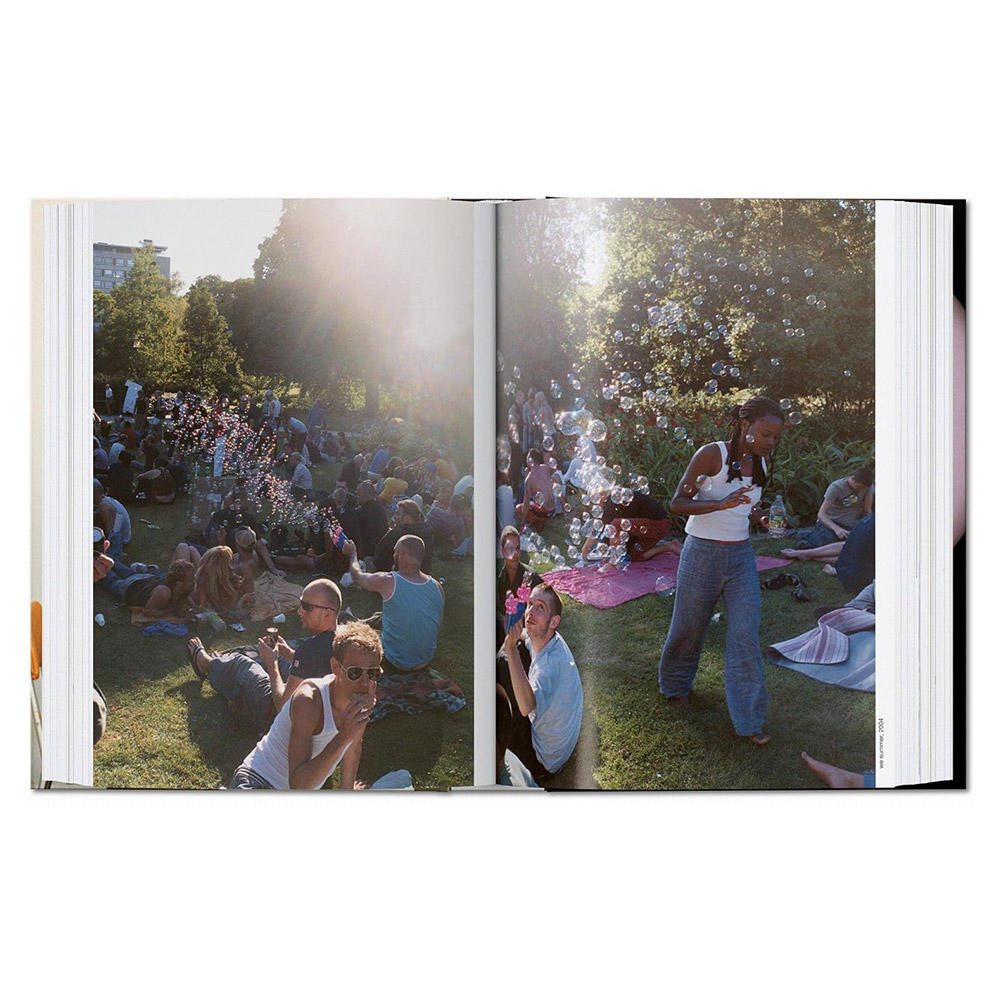 ENGLISH / 45TH EDITION】WOLFGANG TILLMANS FOUR BOOKS by Wolfgang