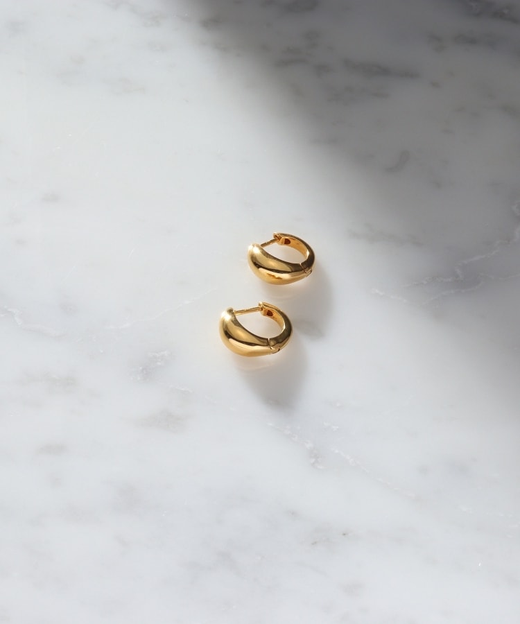 シルバー ハギーフープ マーキスピアス GP（ピアス） | COCOSHNIK