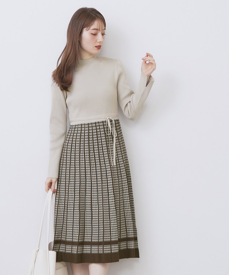 千鳥チェックバイカラーニットワンピース【洗濯機OK/抗ピル】（ミドル