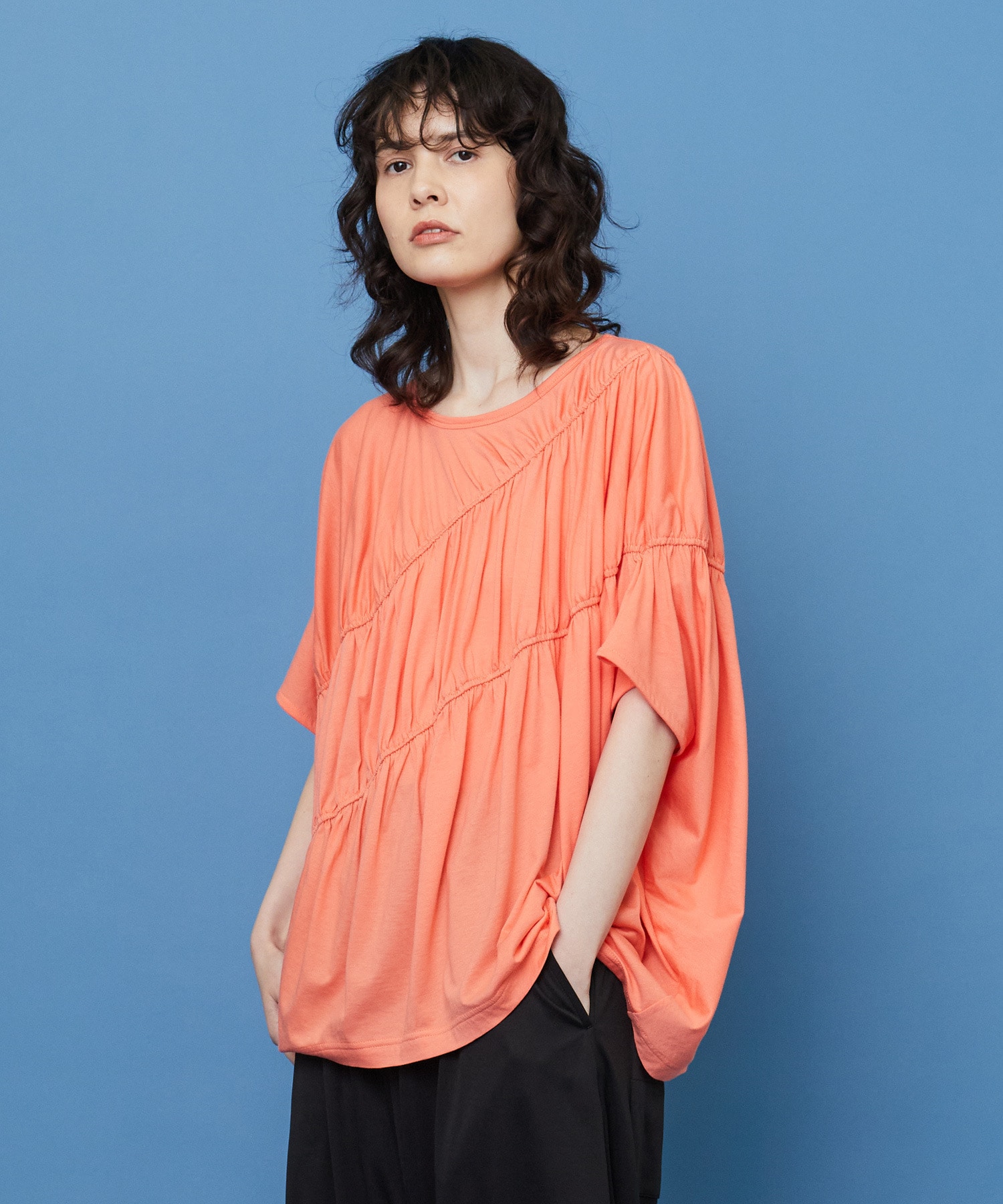 フレンチギャザー カットソー｜BIGI online store - ビギ オンラインストア