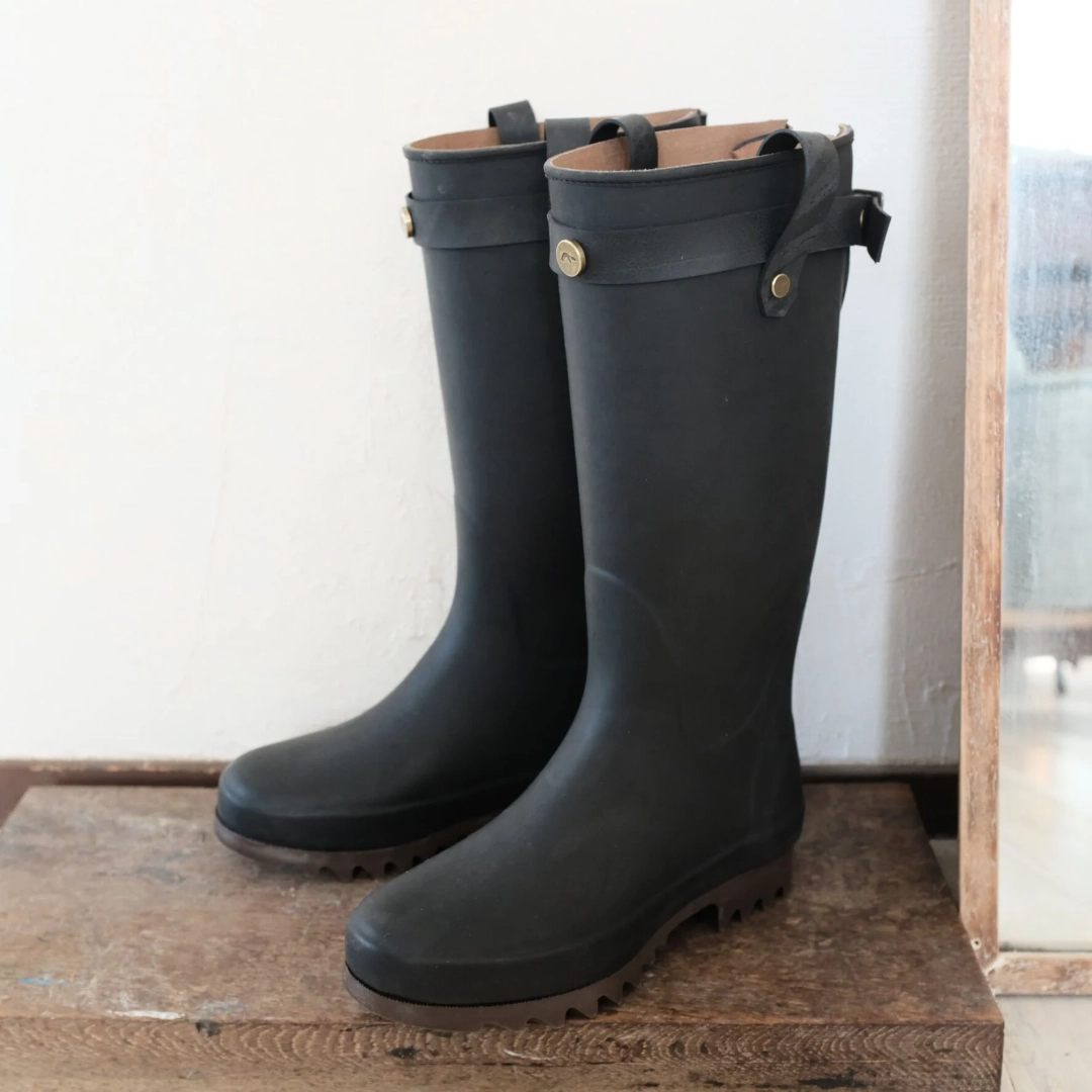 Daiichi Rubber（ダイイチ ラバー）/ RAKA -black-