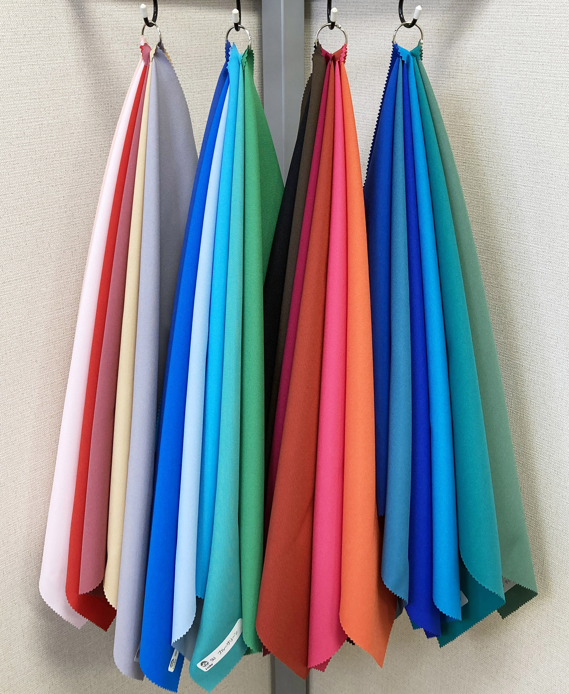 色彩活用研究所 iro-labo / ［NEW］J-color パーソナルカラードレープ