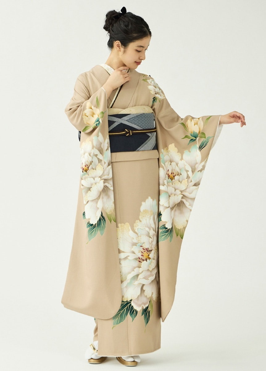 振袖 咲く、牡丹 -亜麻色-（お取り寄せ品） | 振袖 | やまとオンライン