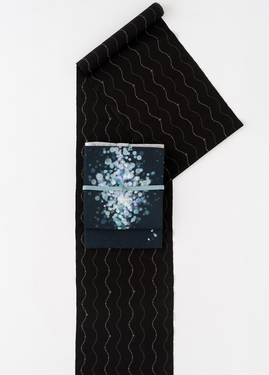 本場奄美大島紬 泥染め 星の砂と波 | カジュアル着物 | やまと