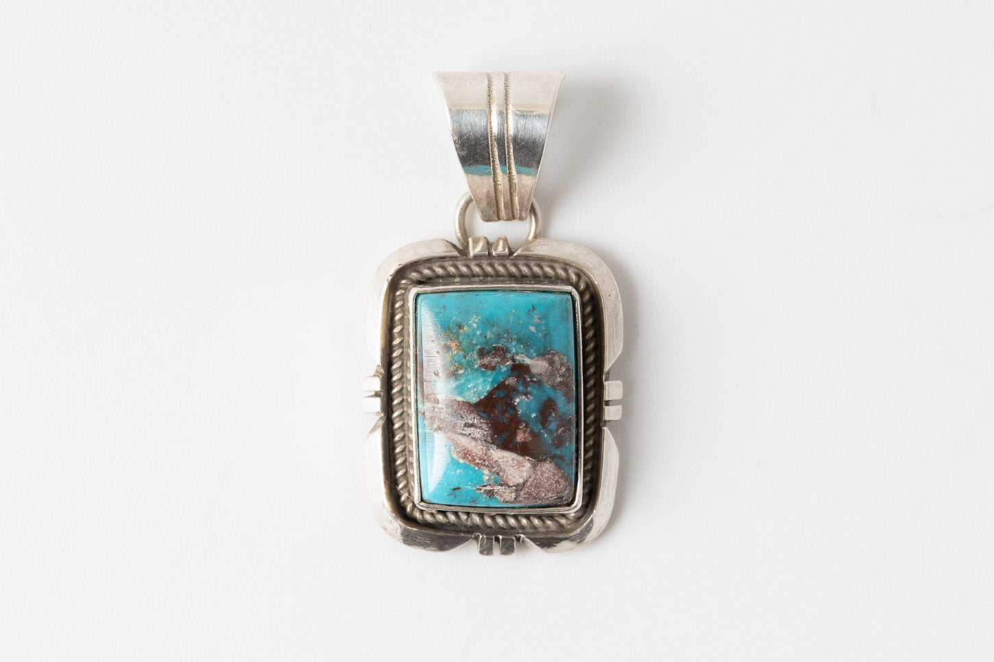 ビズビー ｜ LFC Lowry Family Collection公式オンラインショップ