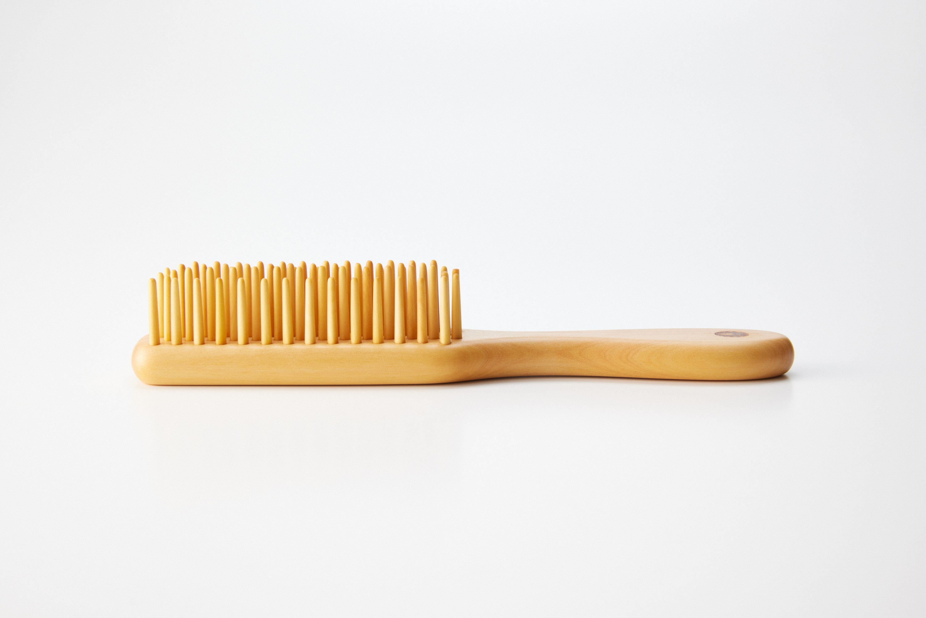 別府つげ工芸 つげブラシ5列 大 – わたしの名品帖