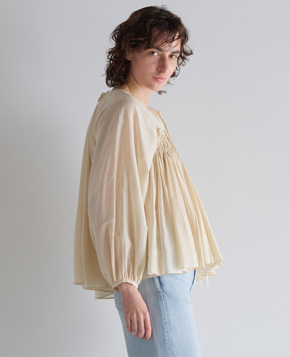 プリーツブラウス｜martinique（マルティニーク）｜商品詳細