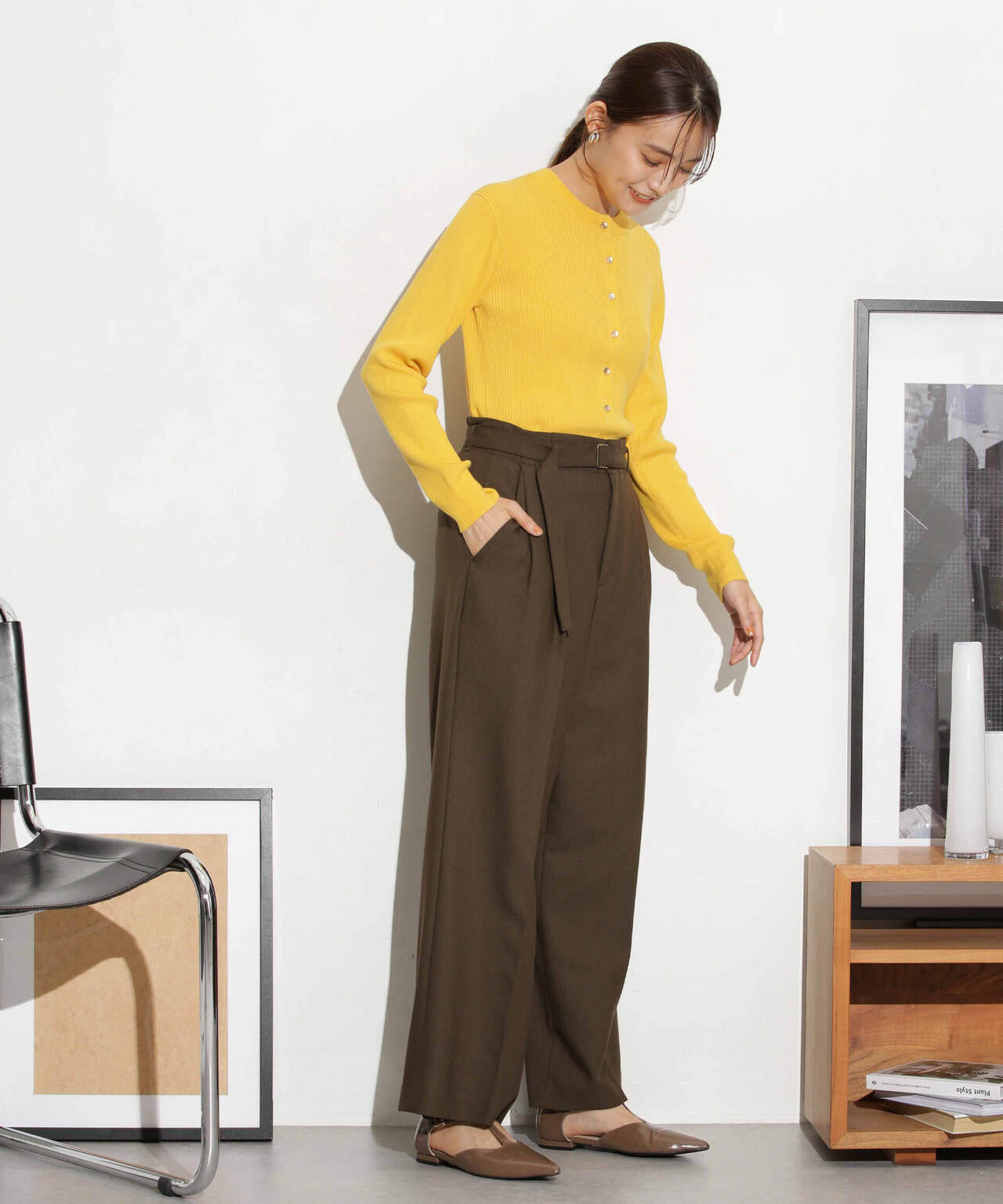 ベルト付きセミワイドツイルパンツ