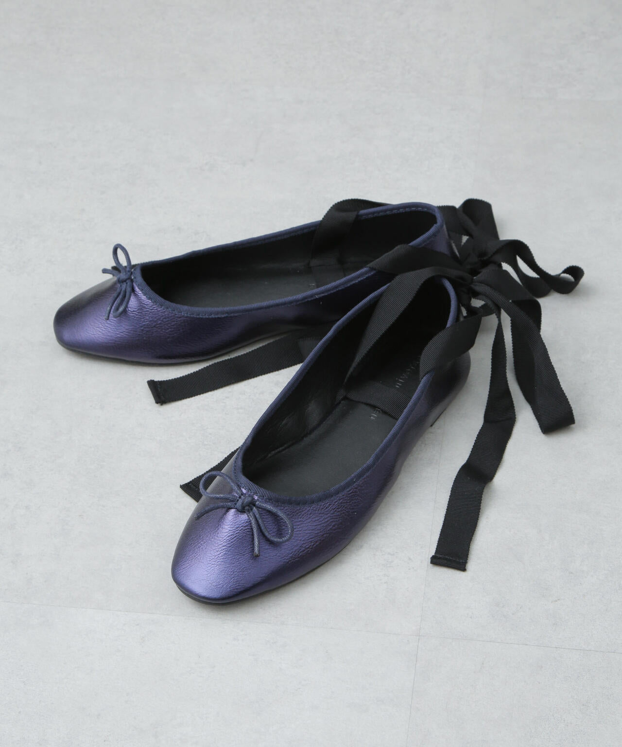 リボン付 ラウンドトゥ バレエシューズ