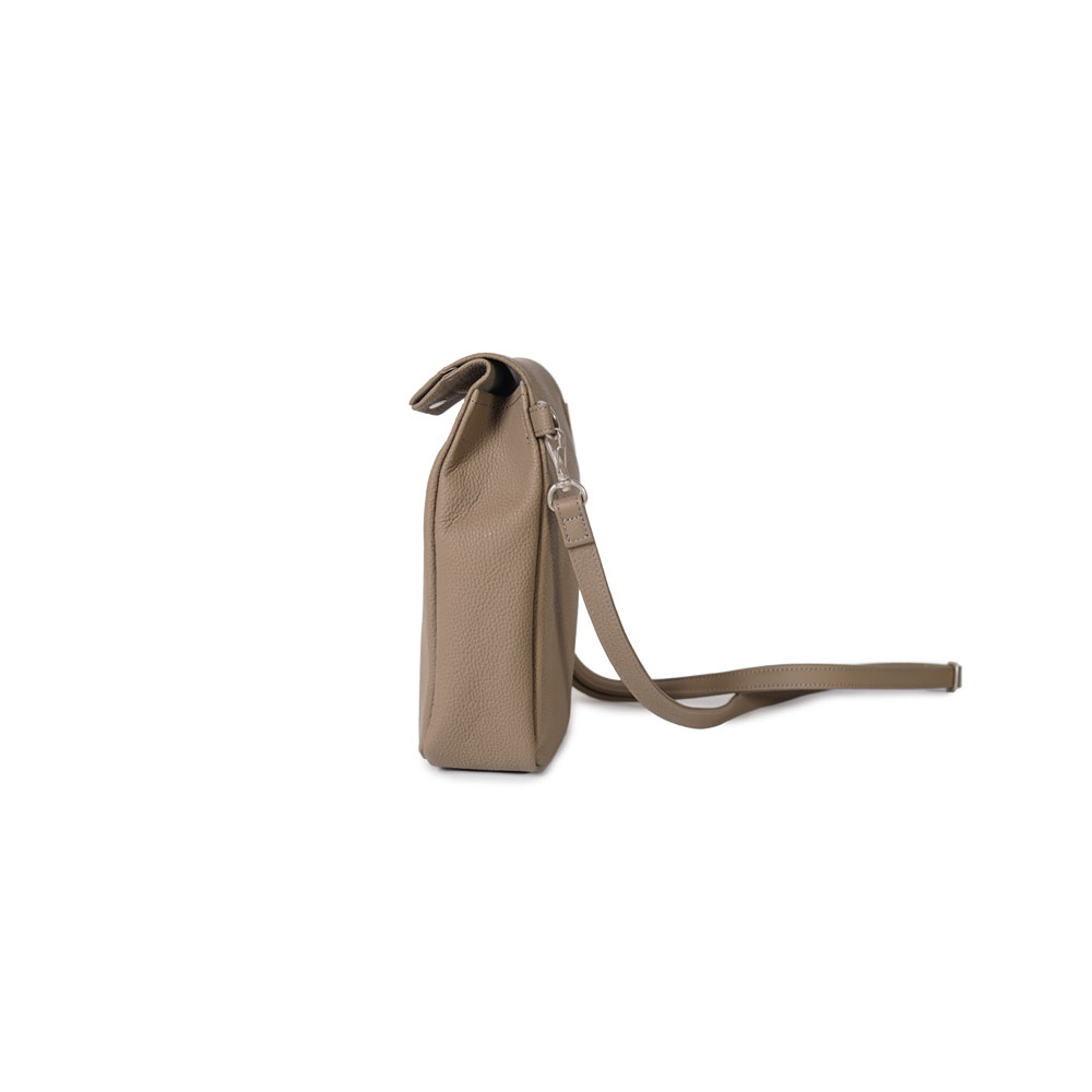 Shrink - Gasmask Shoulder Bag - S｜SLOW – スロウ 公式ECサイト | 革