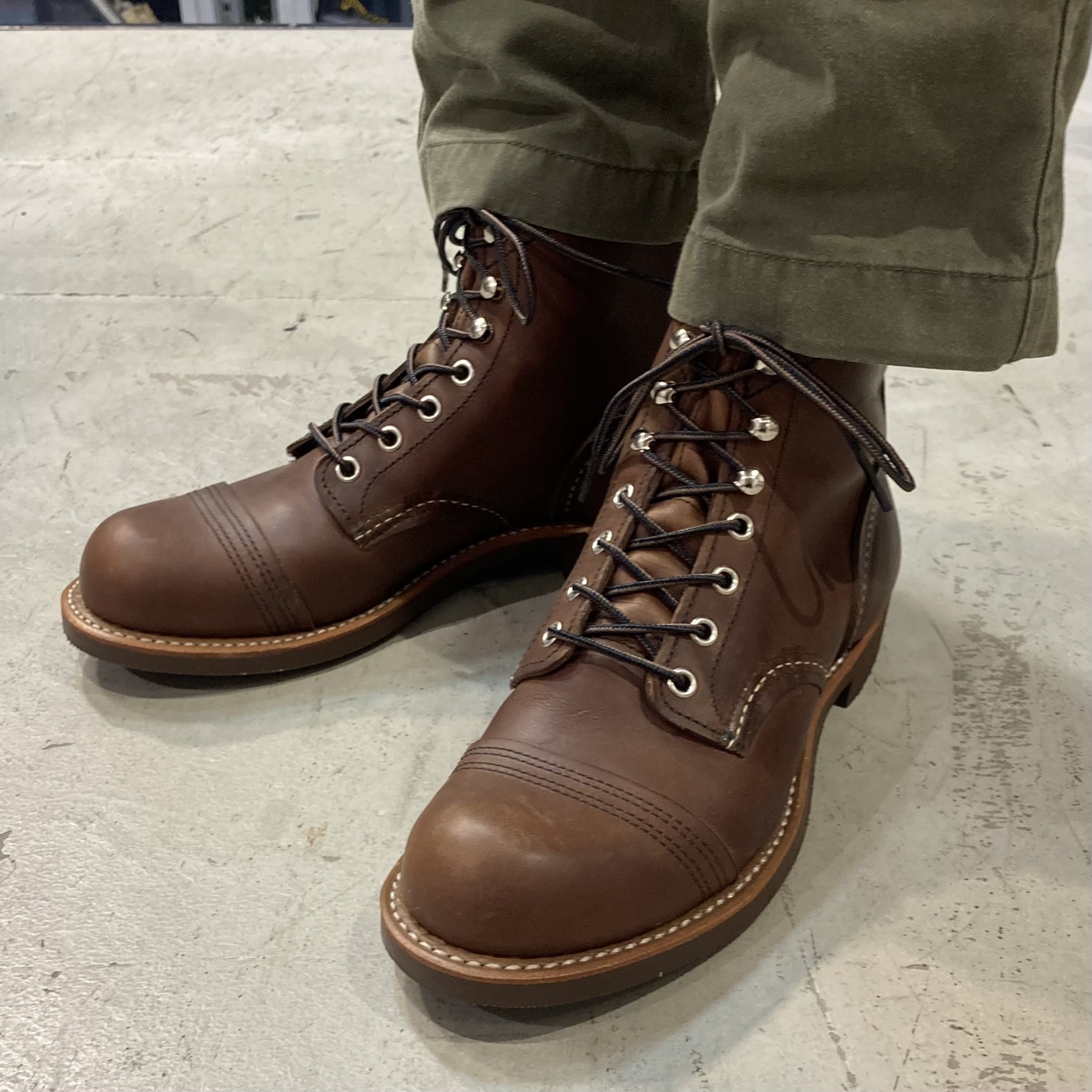 RED WING】 IRON RANGER 8111 (D)(6(24.0cm) AMBER HARNESS): Red Wing