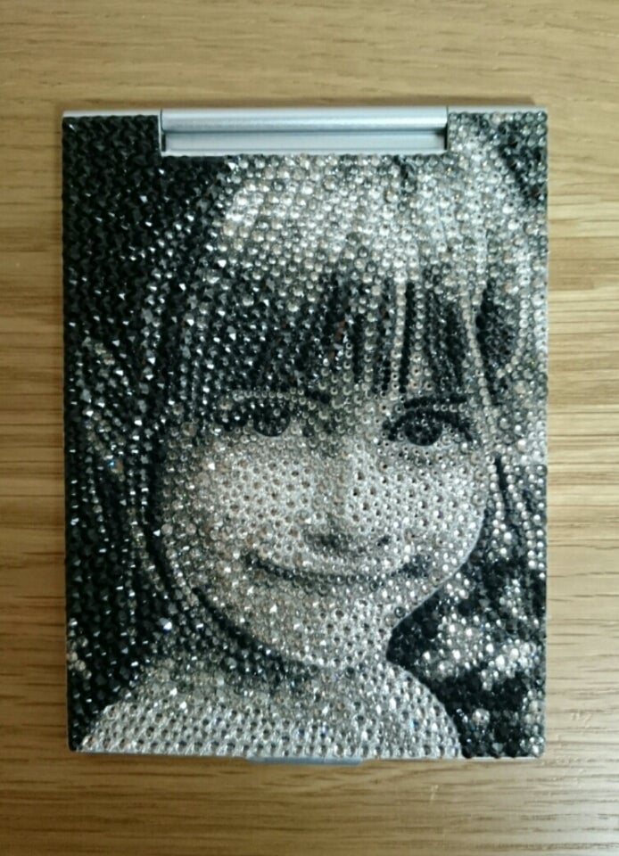 クリスタルデコレーション1級課題の人物ポートレートデコ☆ | CRECER