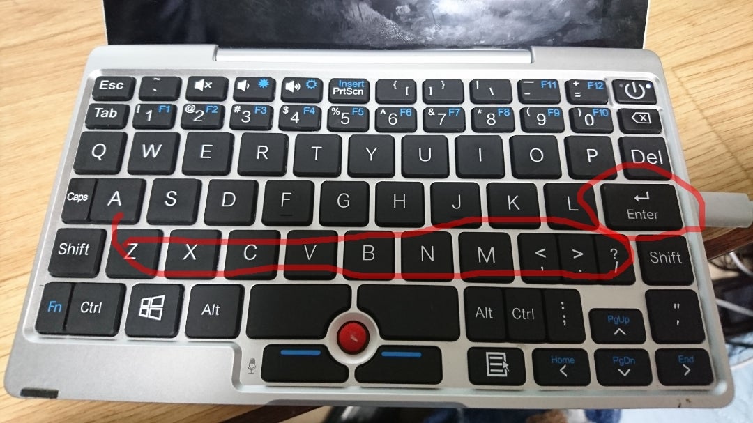 GPD Pocketのキーボードが壊れちゃいました。。。パーツ到着待ち