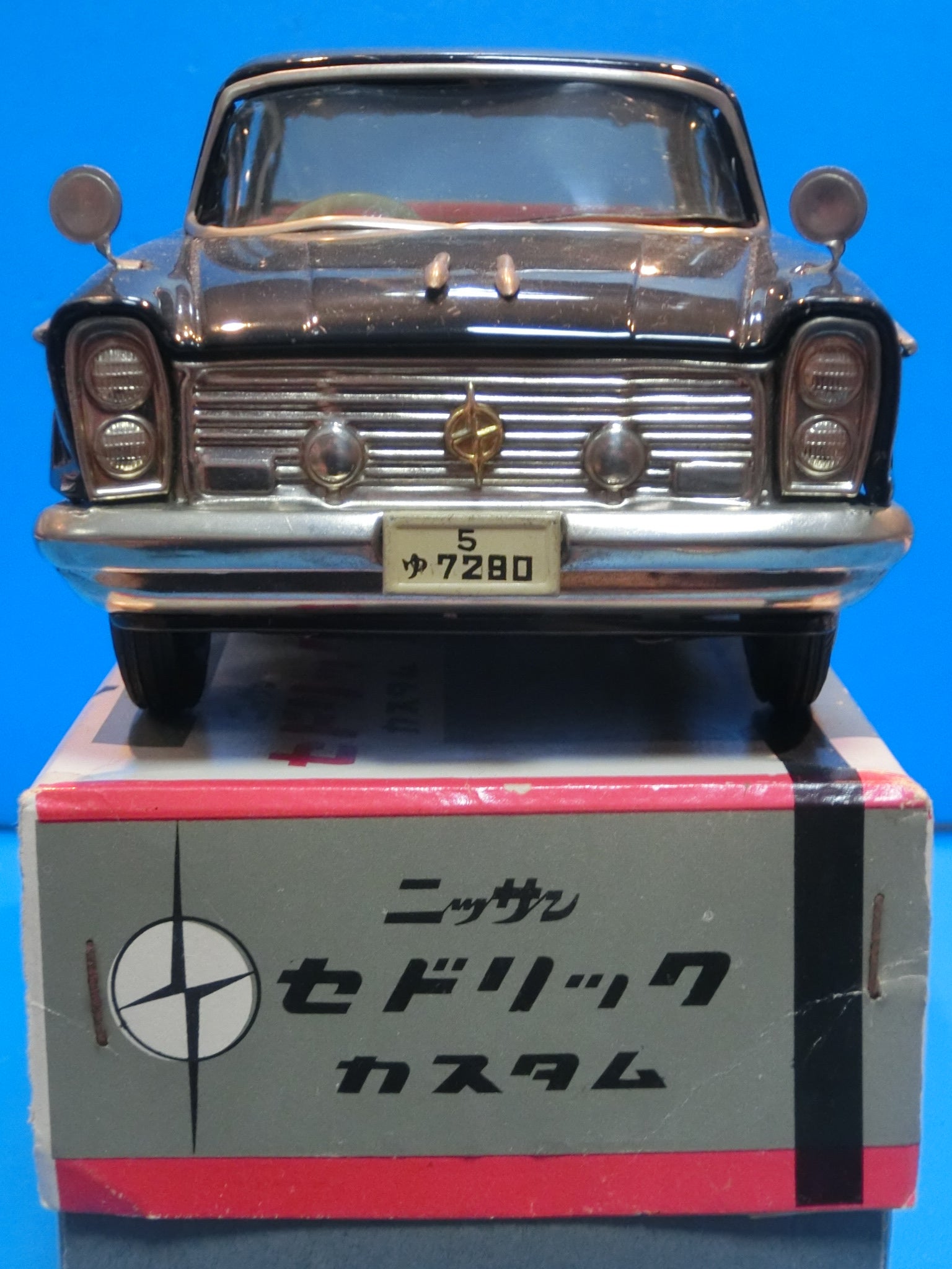 ☆1961年イチコー縦目のセドリック カスタム ～ ブリキ自動車