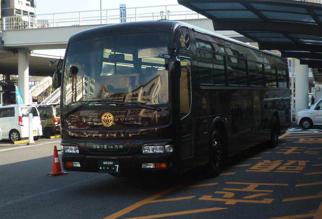 番外 従来の貸切車を改造しました車です、JR九州バス、西工92MC