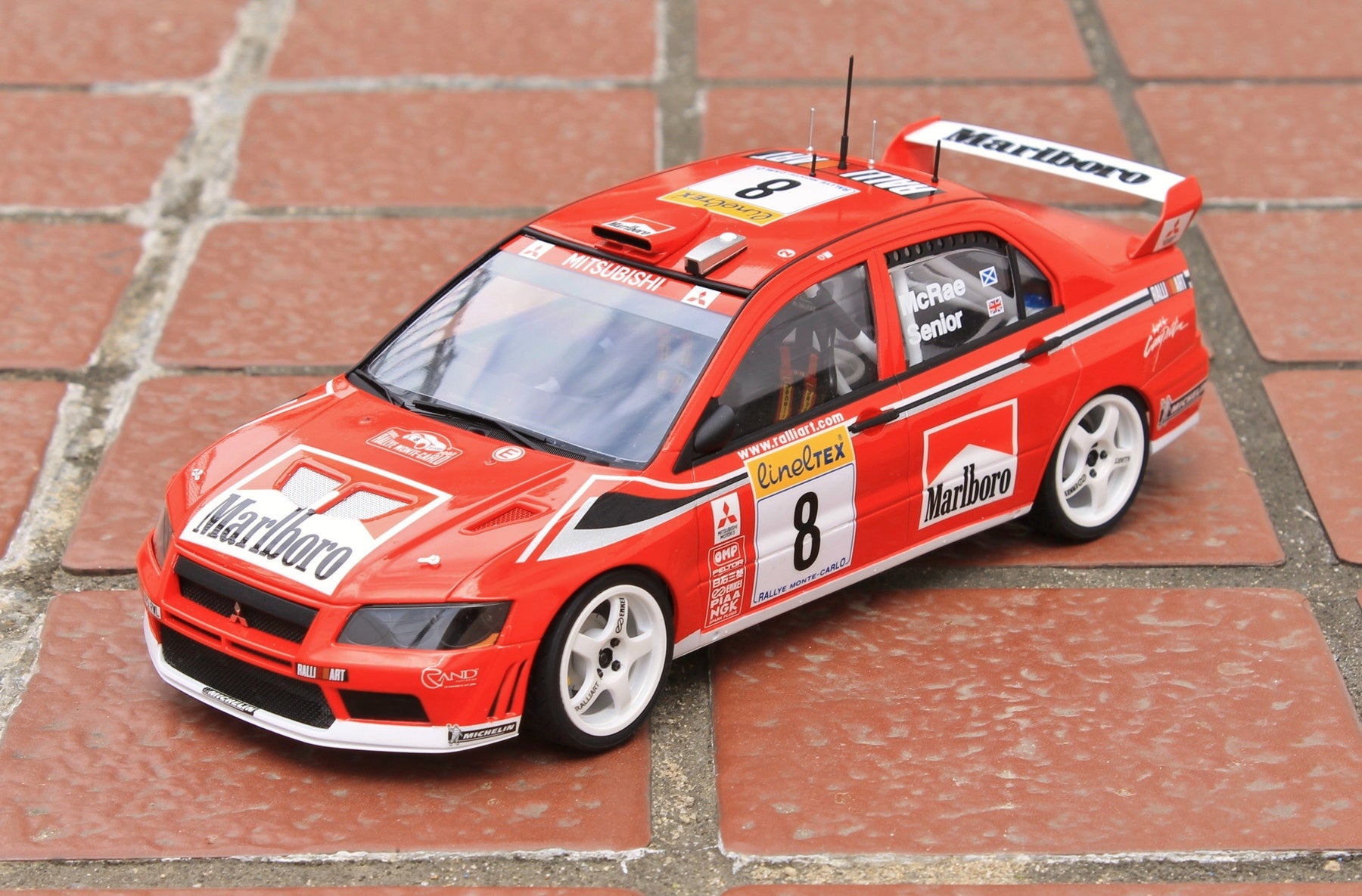 タミヤ ランサーエボリューションⅦ WRC 完成写真 | Sjとプラモデル達