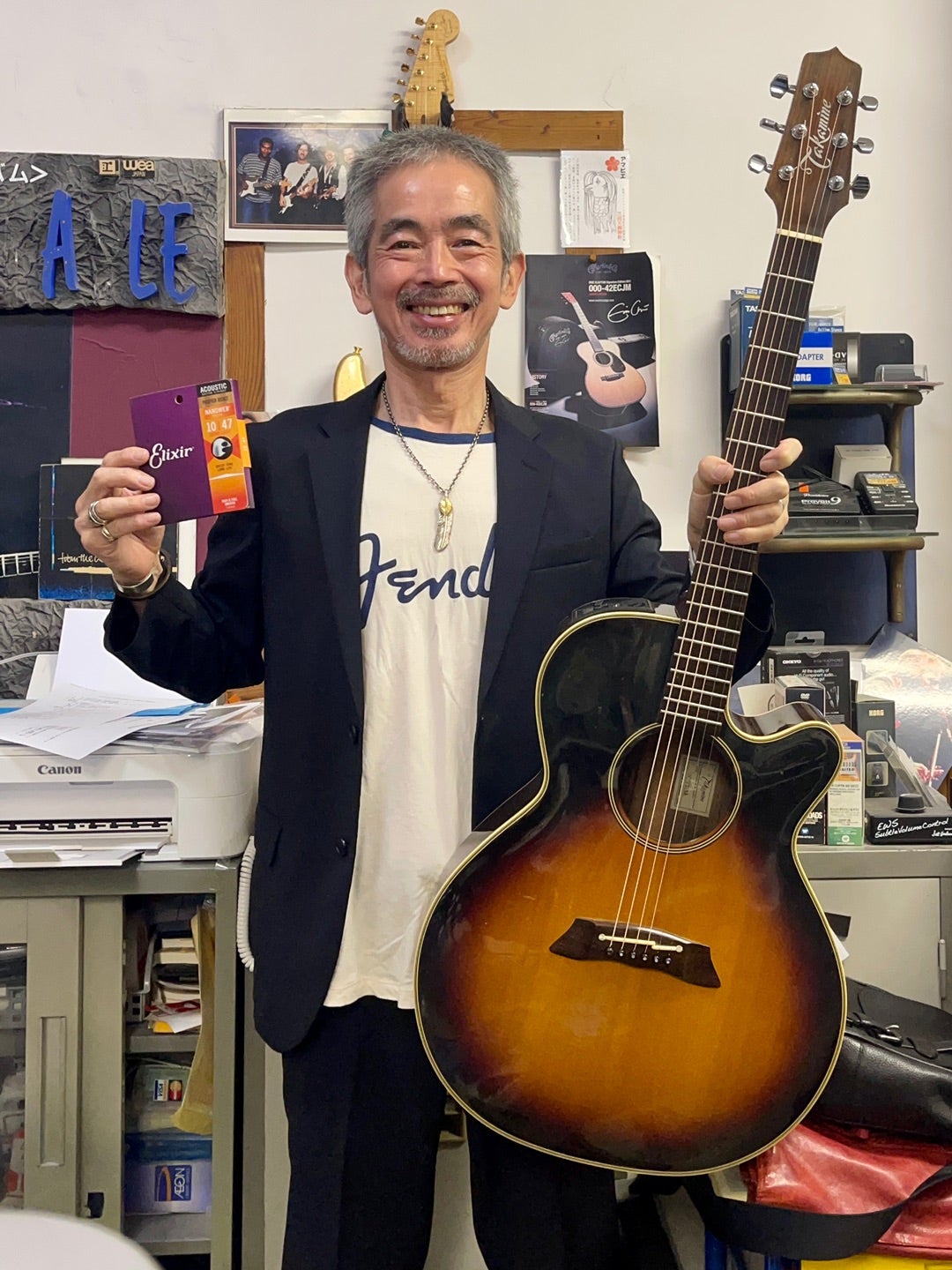 Takamine のジャンボサイズ？のエレアコのリペア❗️ | Eric Clapton