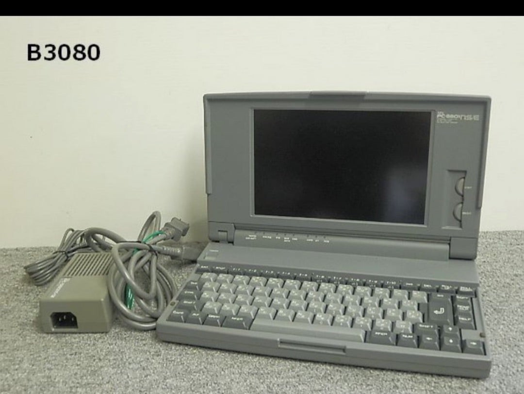 通電OK NEC パーソナルコンピュータ PC-9801UV キーボード付き 通電OK