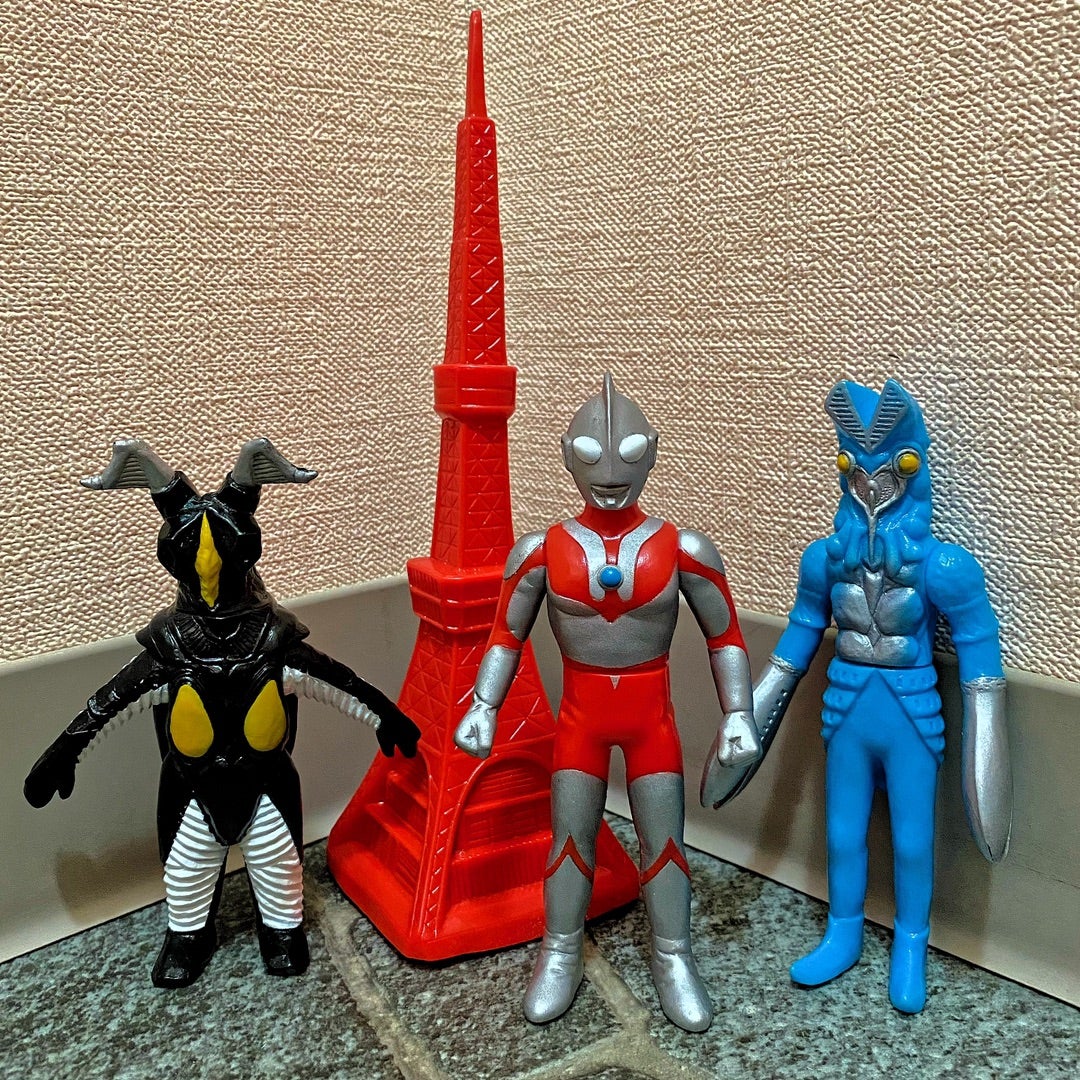 ポピー「ウルトラマンタワーセット」の中身 | 怪獣玩具とカタナと