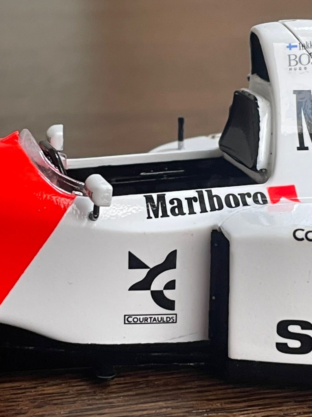 F1レーサー ミカ・ハッキネン 直筆サイン入り 名刺 ※北欧の貴公子