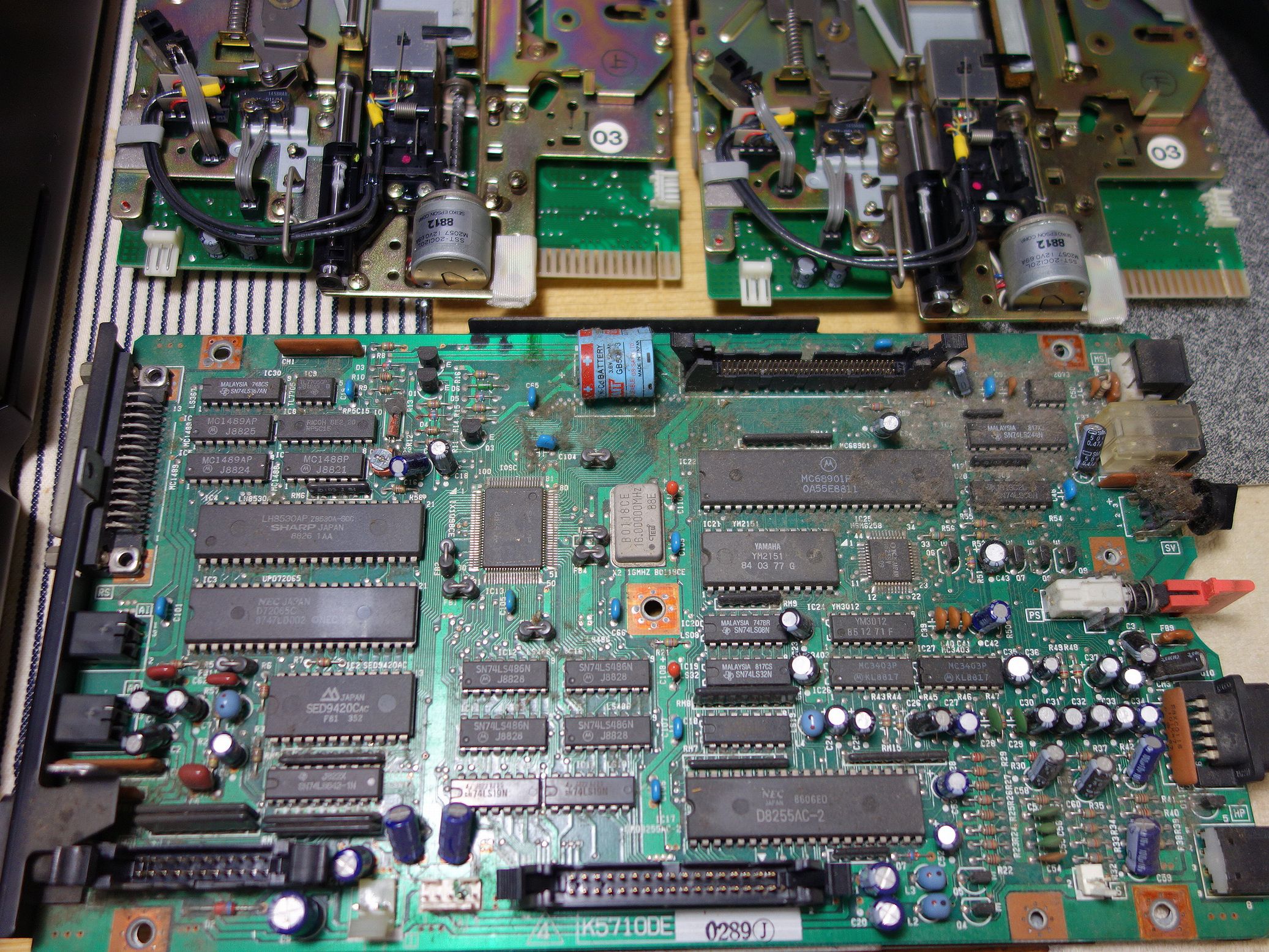 ジャンク】X68000 ACE HD マジックリン洗浄と動作確認【分解修理その2