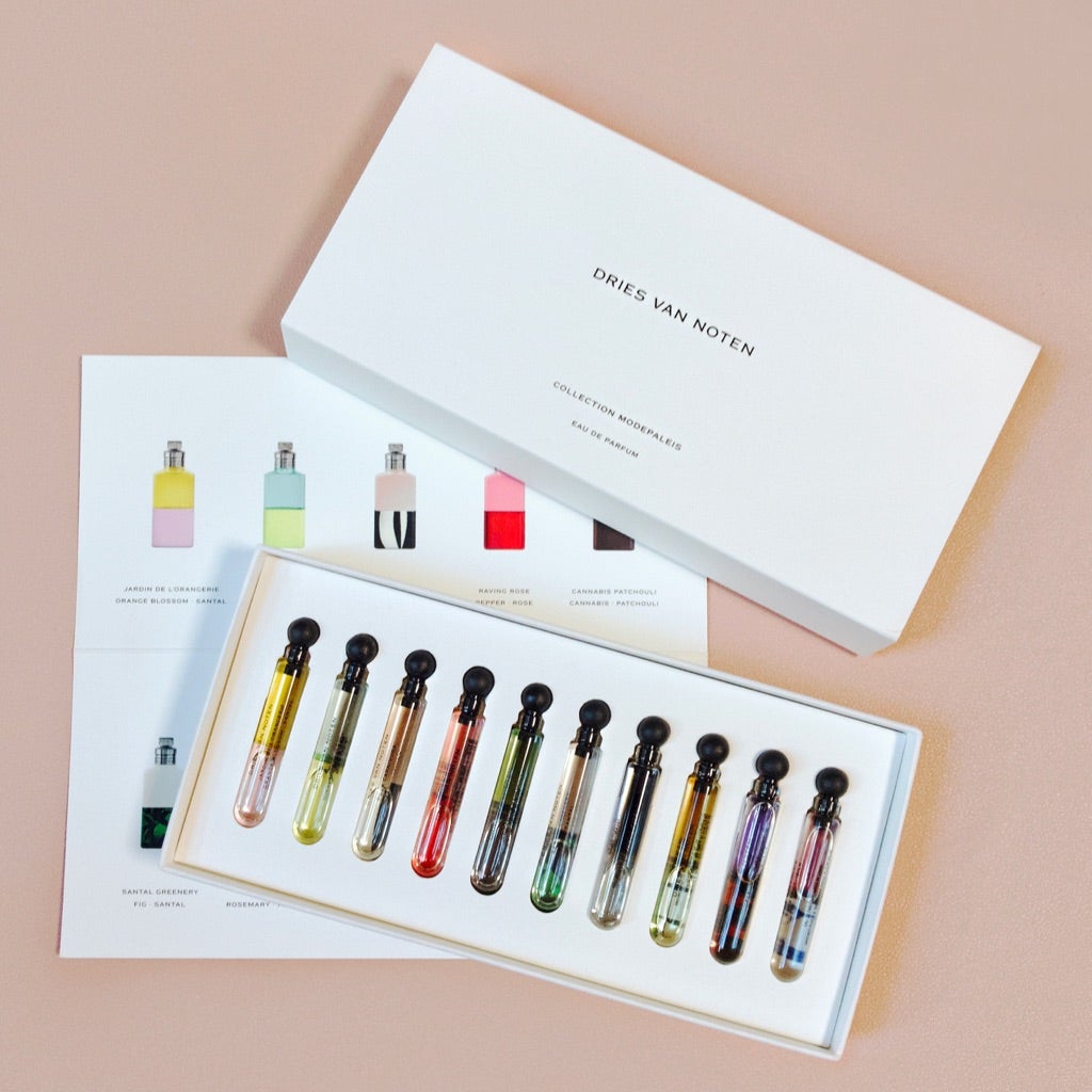 DRIES VAN NOTEN / Collection Modepaleis 02 | blues stripes